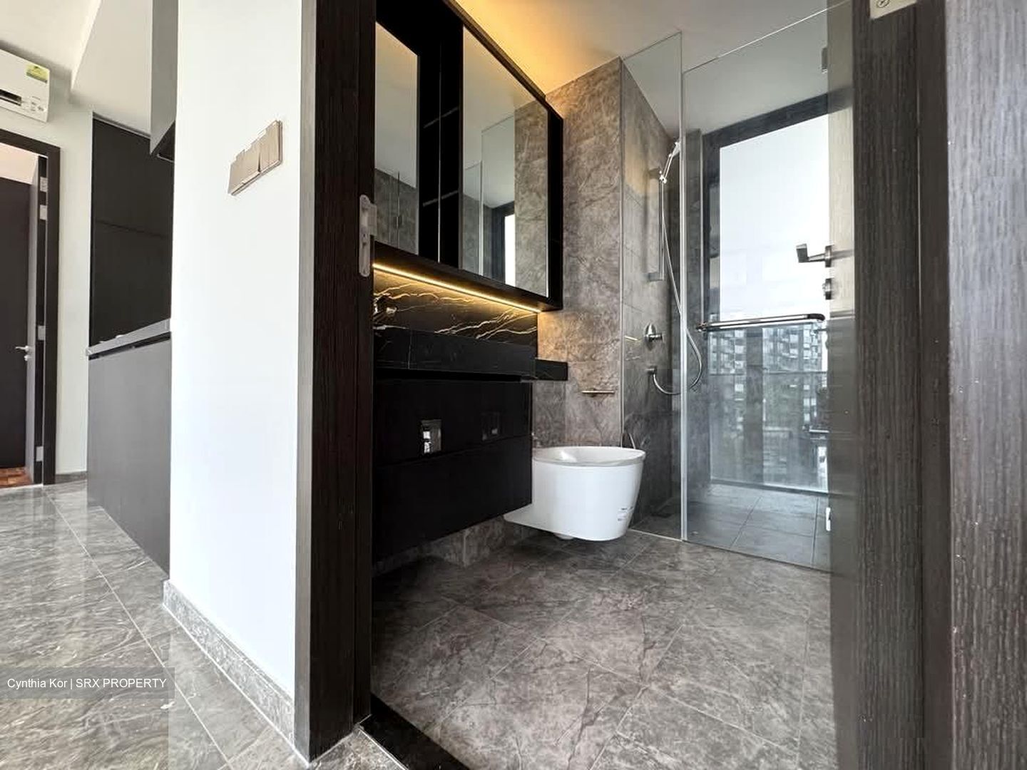 Hyll On Holland (D10), Condominium #585083631